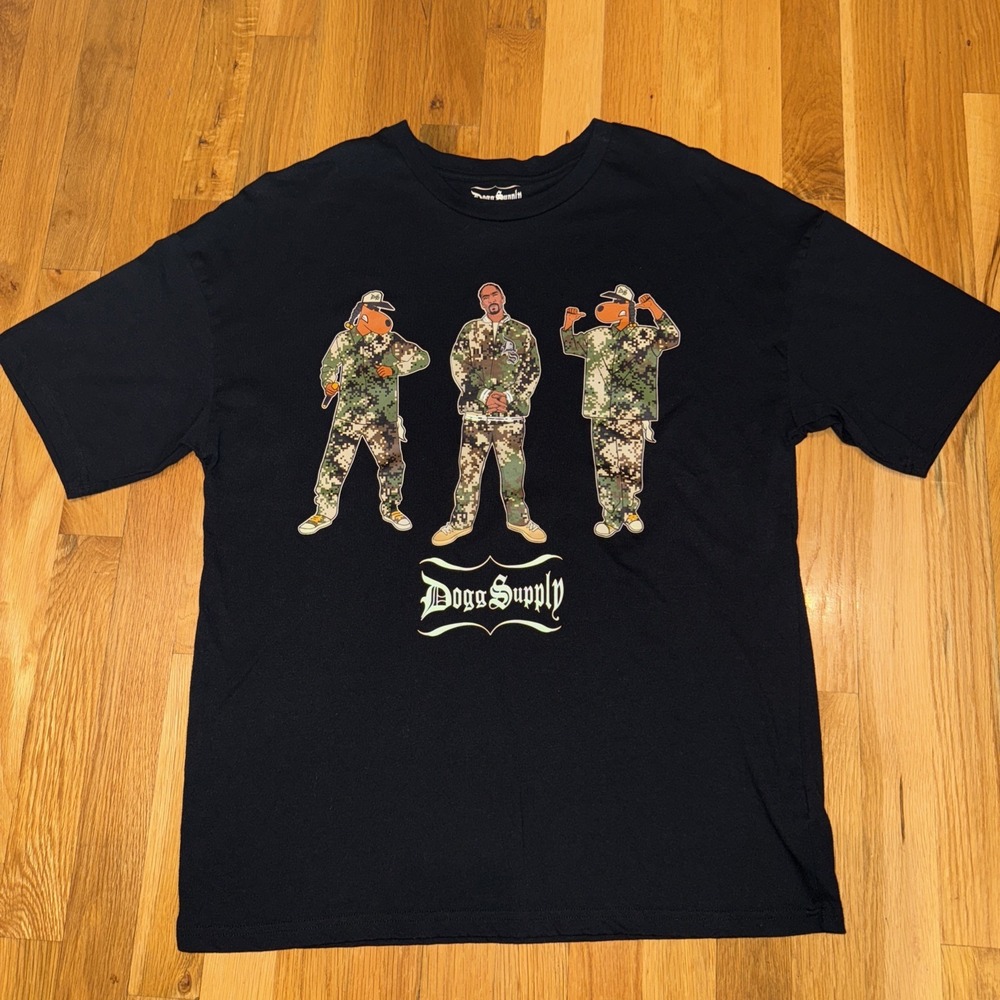 NWOT Snoop Dogg Supply Cartoon‎ Bandana Men's Med T-Shirt